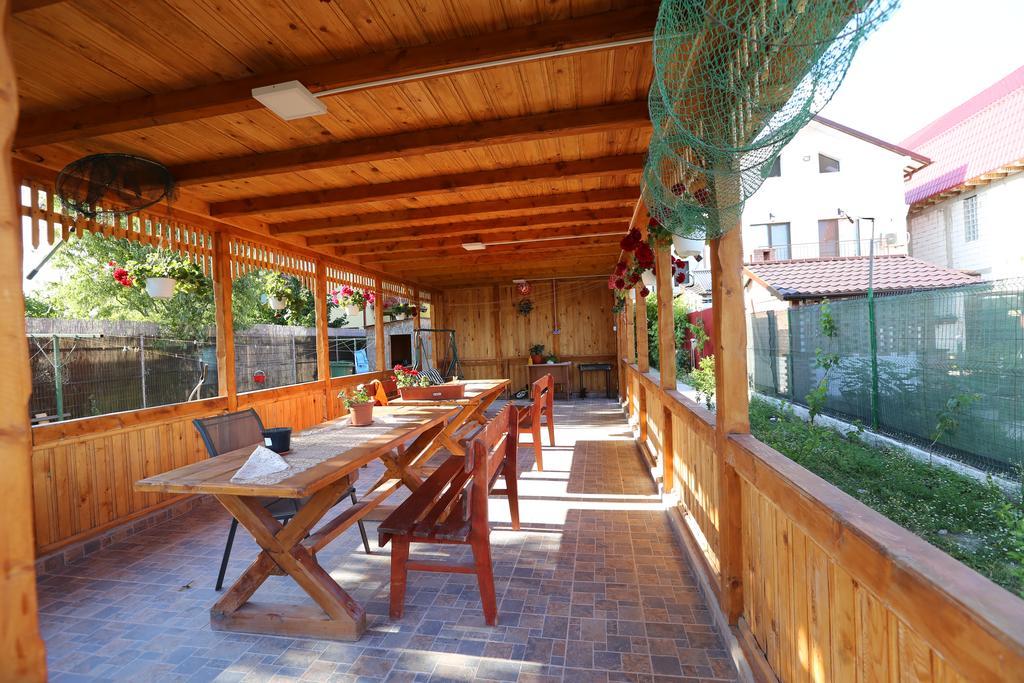 Отель Casa Iustina Сулина Экстерьер фото
